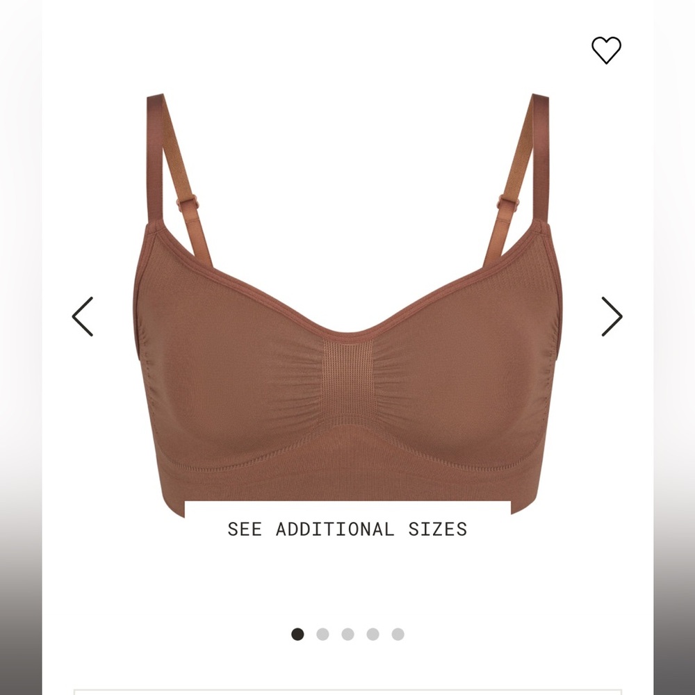SKIMS Wireless Scoop Neck Bra in Cocoa